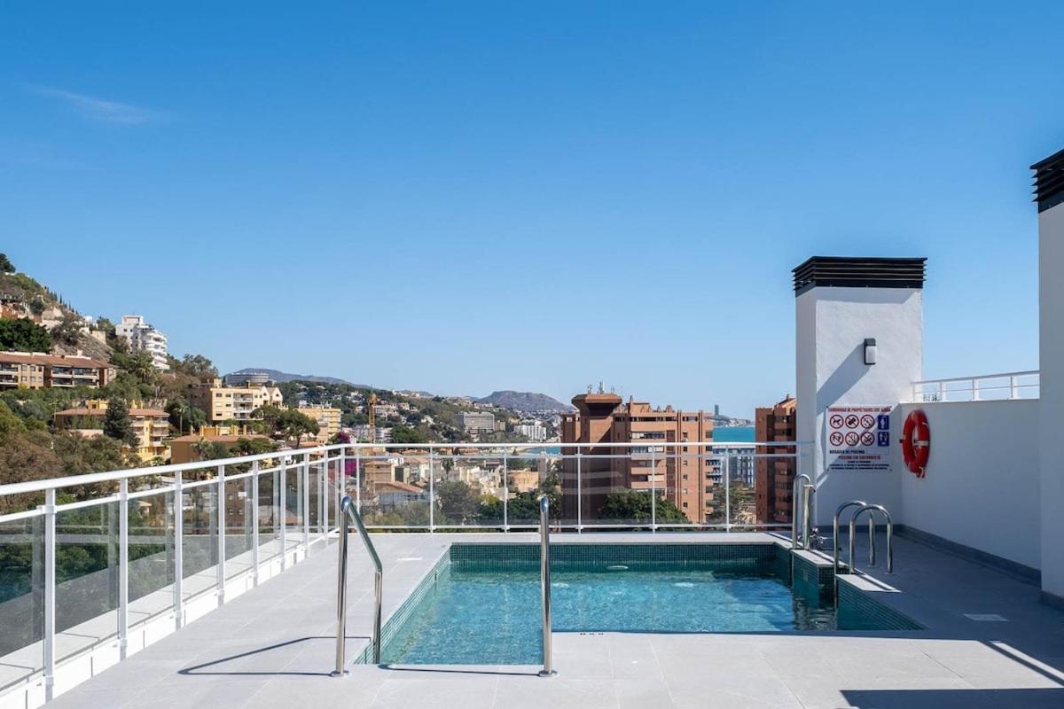 Your Sunny Retreat! Modern Steps To The Malaga